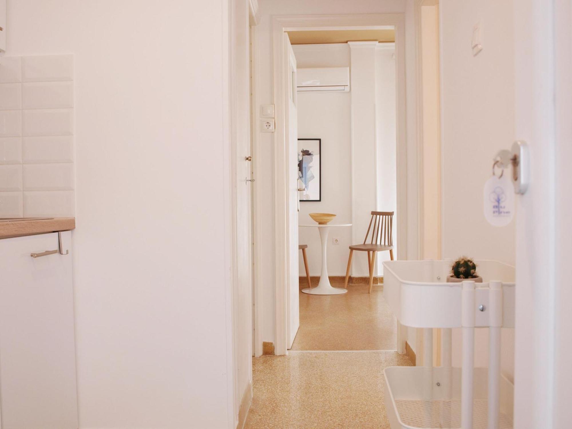Breeze One Bedroom Apartment By Blupine Athen Eksteriør bilde